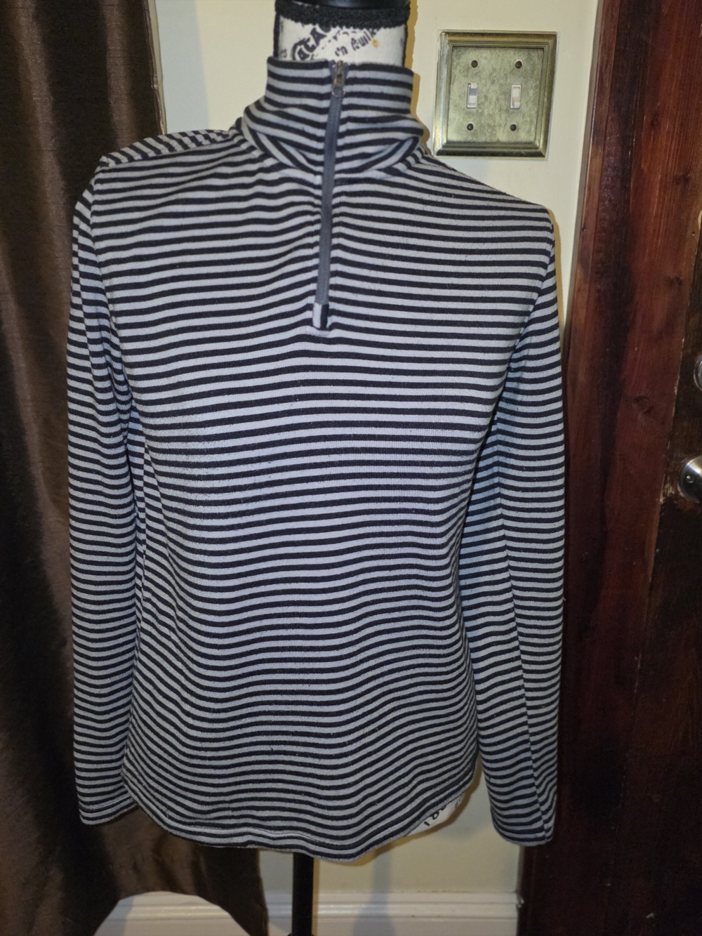 White Sierra Men’s Black & White Striped Quarter-Zip Sweater